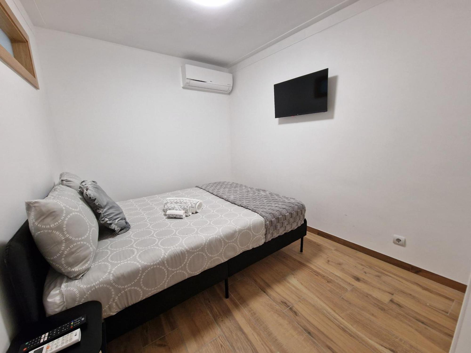 Cozy Apartment With Terrace, Air Cond, Free Parking, By Porto With Love Lda エクステリア 写真